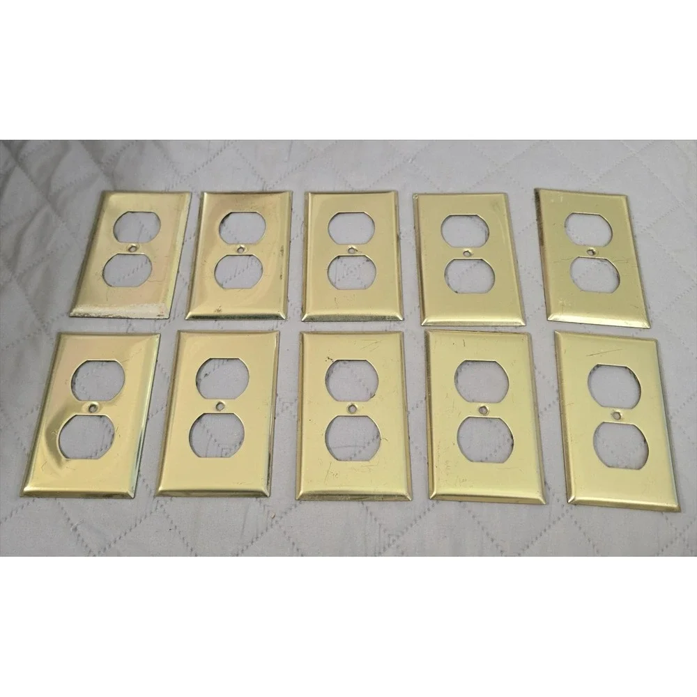 Vintage Solid Brass Duplex Outlet Covers Lot Of 28 Wall Plates LMCH 2003 Gold
